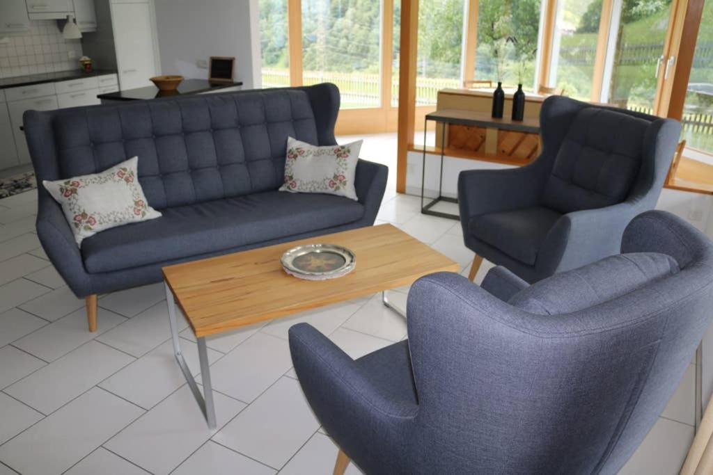 Ferienwohnung für 5 Personen in Cumpadials, inmitten der Surselva Sumvitg Exterior foto