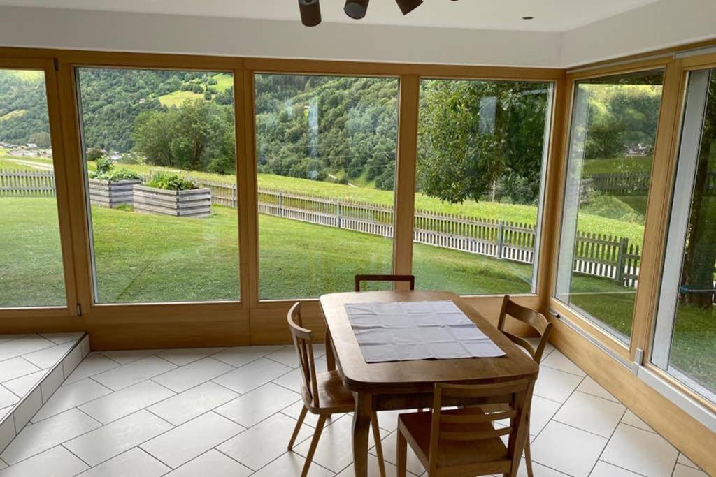 Ferienwohnung für 5 Personen in Cumpadials, inmitten der Surselva Sumvitg Exterior foto